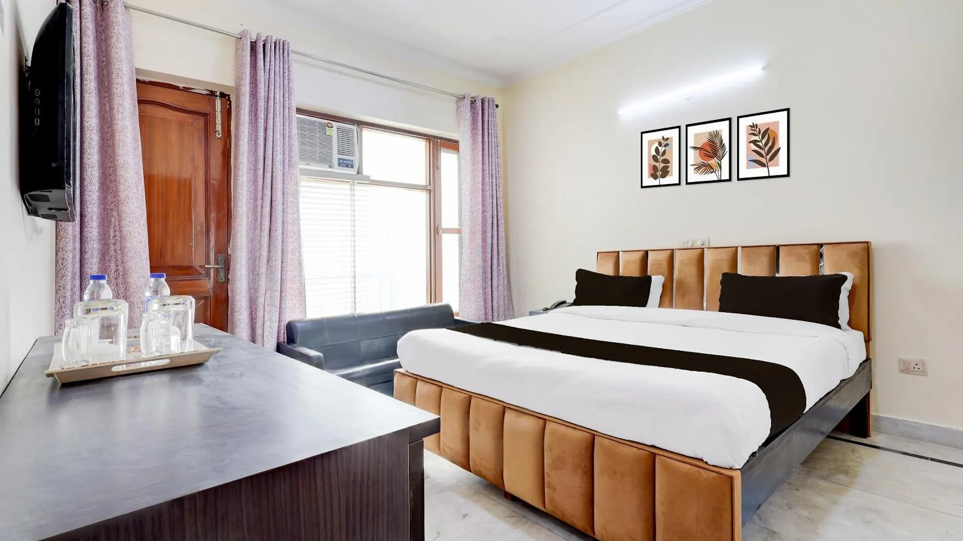 Hotel O Lotus Stay Gurgaon 0*,