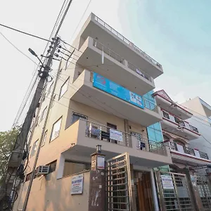 Guest house Royal Court Residency, Gurgaon